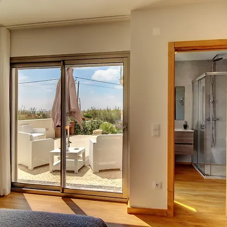 Agua Doce Bed & Breakfast *